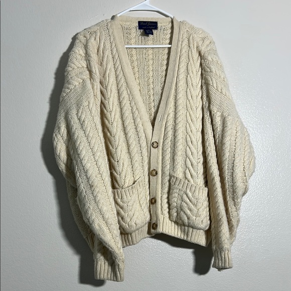 Vintage wool classic Cream Cable Knit cardigan Sweater - Picture 1 of 6